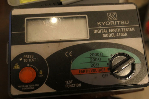 進(jìn)口檢測設(shè)備素材圖